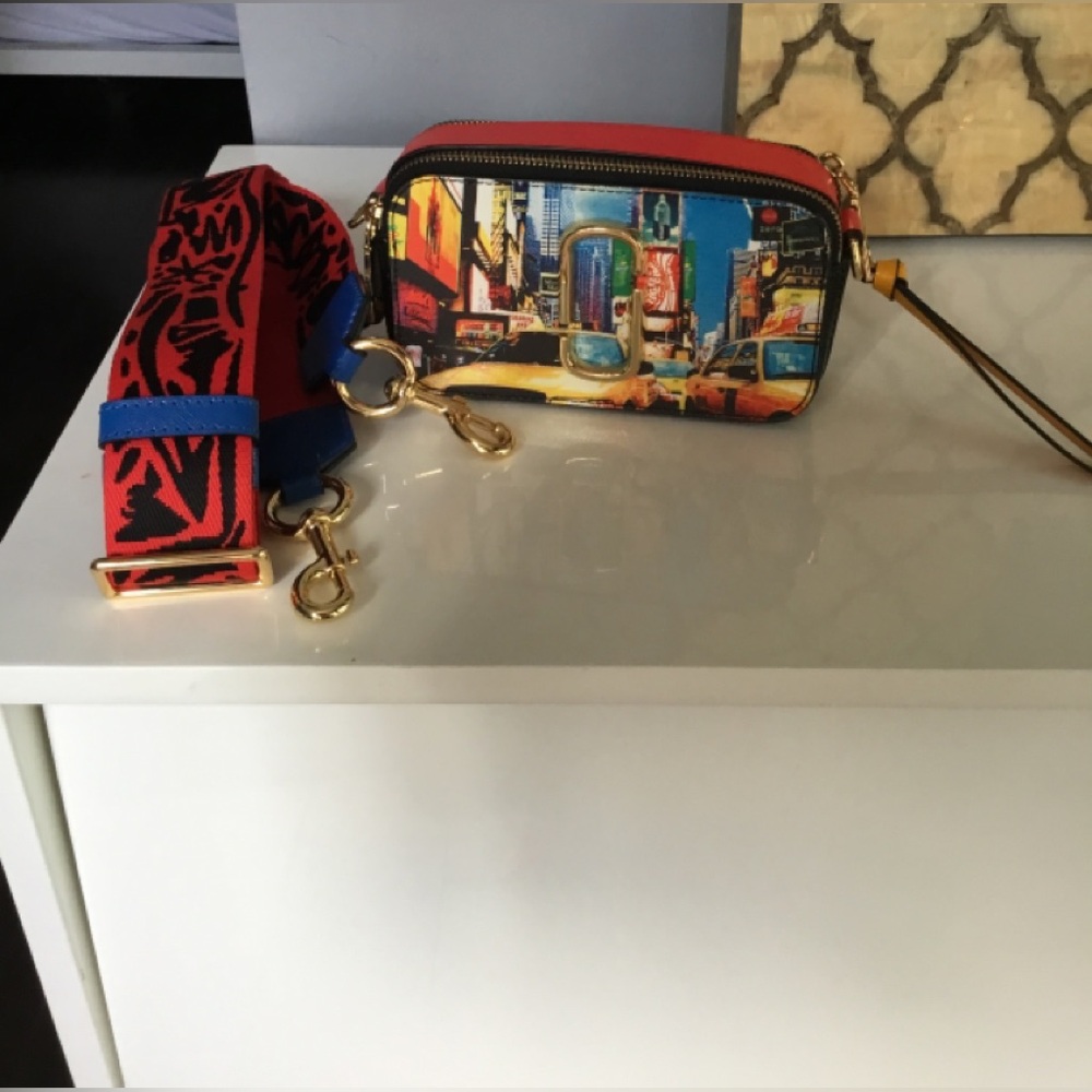 Marc Jacobs limited edition snapshot
